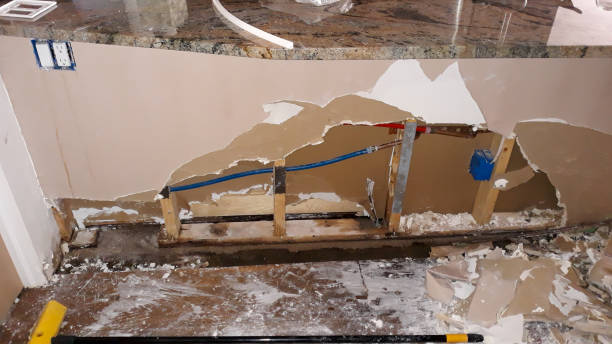 Best Water damage restoration near me  in Mcfarland, CA